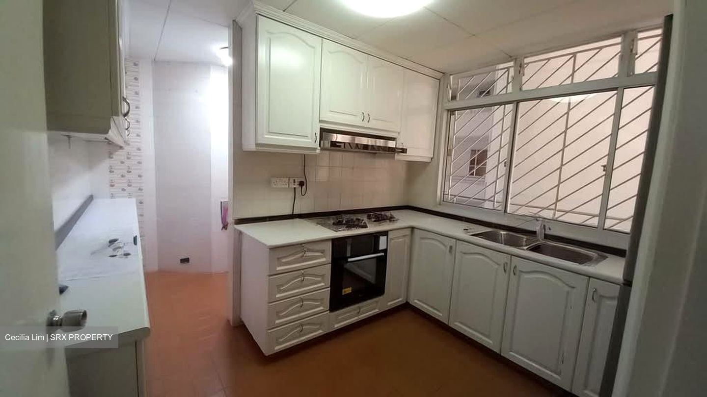 Elizabeth Heights (D9), Condominium #560445661